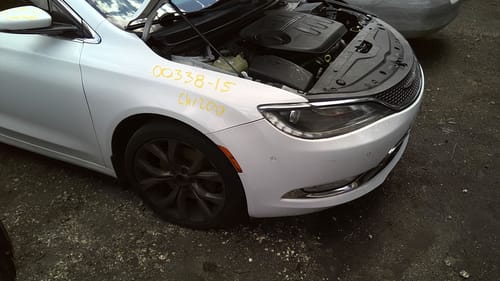 2015 Chrysler 200