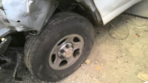 2004 GMC Expr15