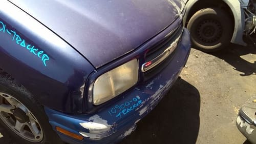 2001 Chevrolet Tracker