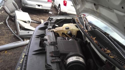 2003 GMC Expr15