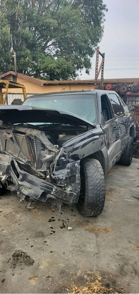 2002 GMC Aval15