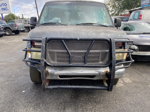 2003 Ford E-350